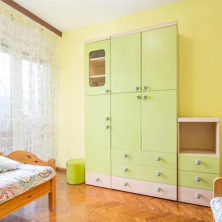 Apartment With Wifi - 23529 Split