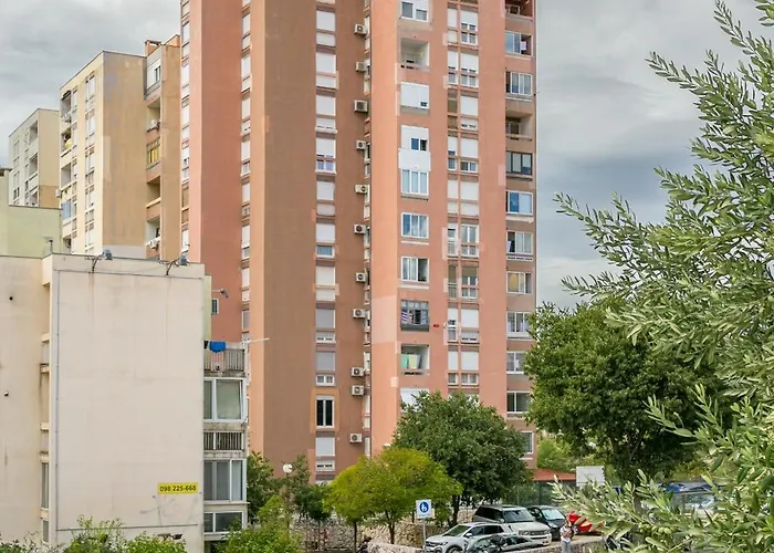 With Wifi - 23529 Split